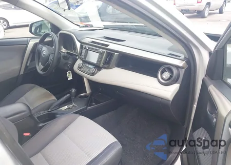2015 Toyota Rav4 Xle z USA, uszkodzony, nr VIN 2T3WFREV7FW182222